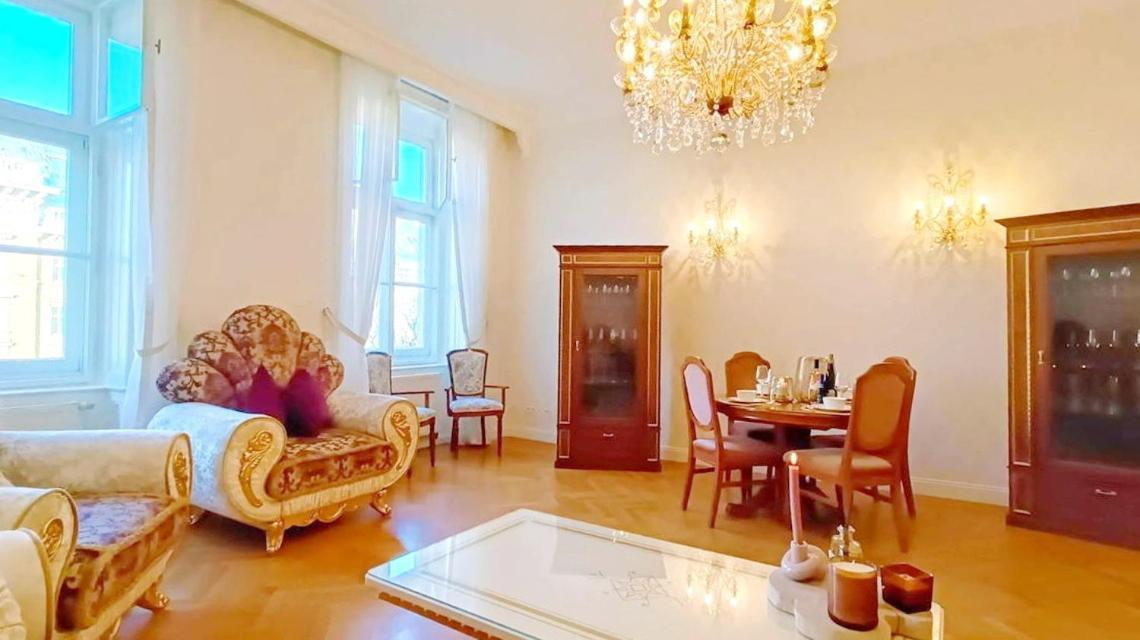 Luxurious In Center Kn Apartament *