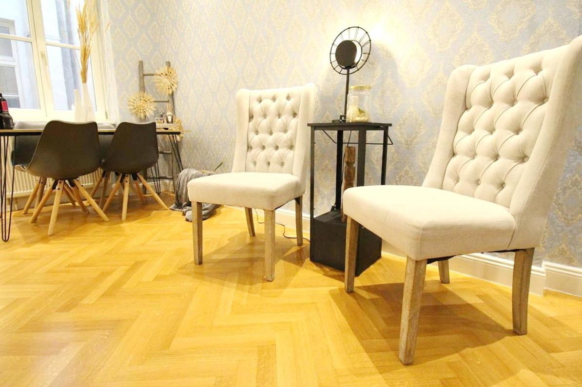 Luxurious In Center Kn Apartament